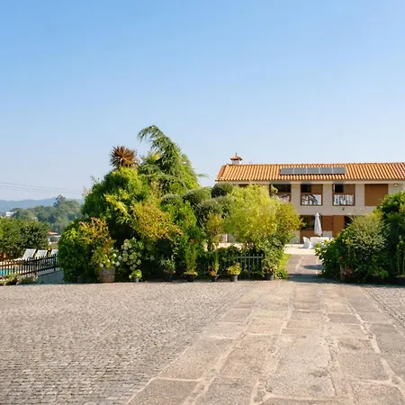 Aldeia Da Graca Casas Com Piscina Em * 귀마레스