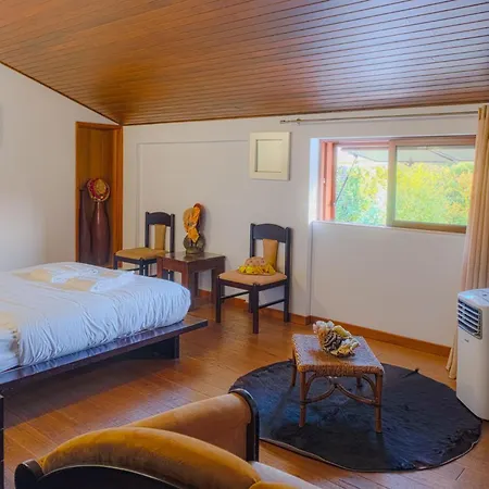 Casa de Férias Aldeia Da Graca Casas Com Piscina Em